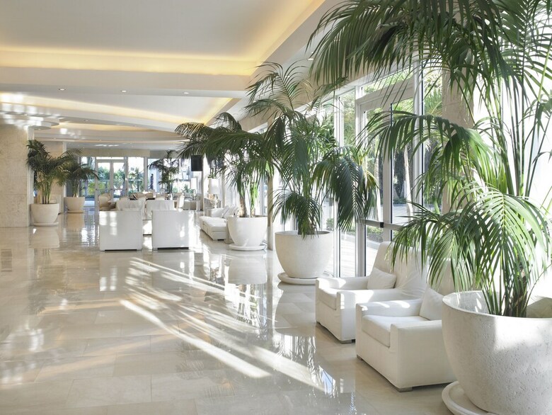 Grand Beach Hotel