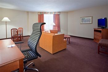 Holiday Inn Express Hotel & Suites Regina