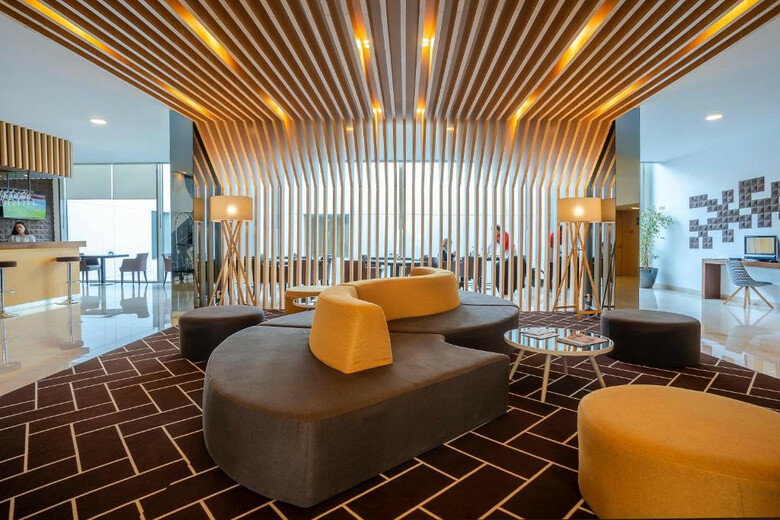 Hotel Hf F�nix Urban