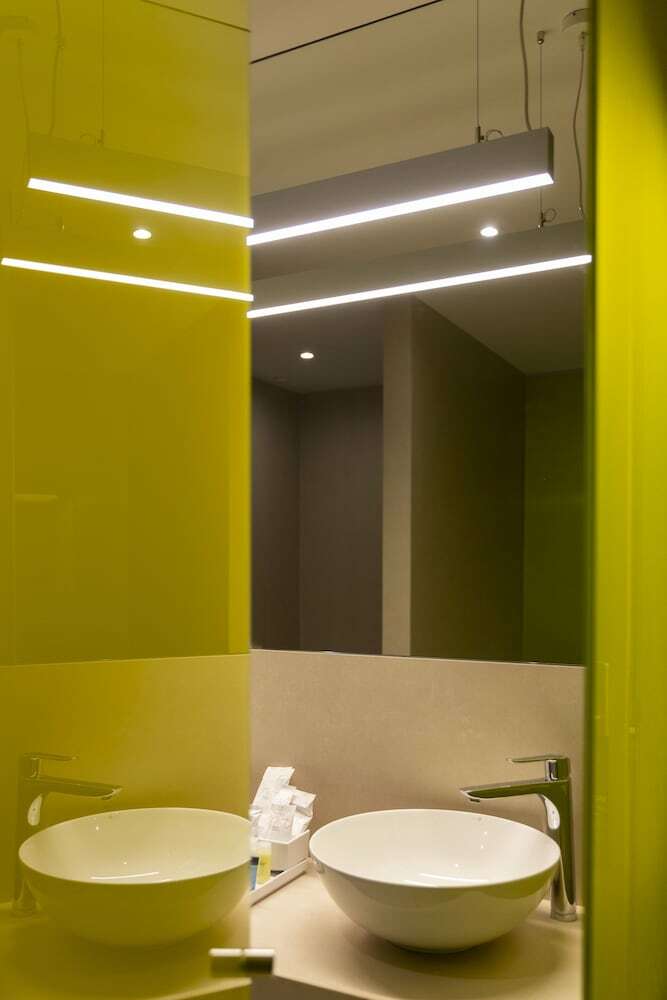 Hotel Macia Sevilla Kubb