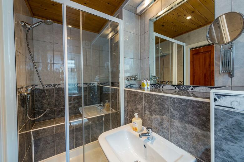 Adria Hotel