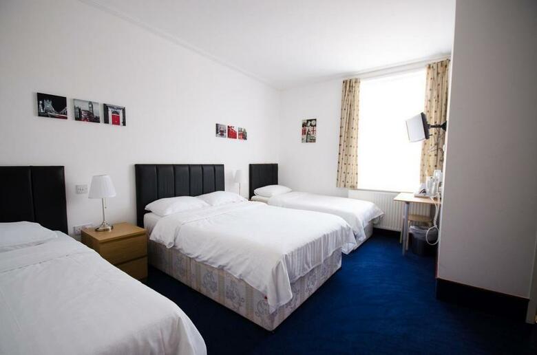 Adria Hotel
