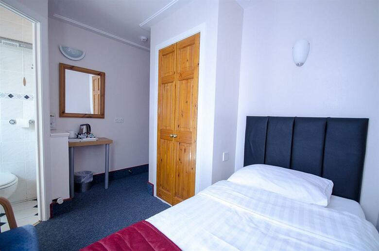 Adria Hotel