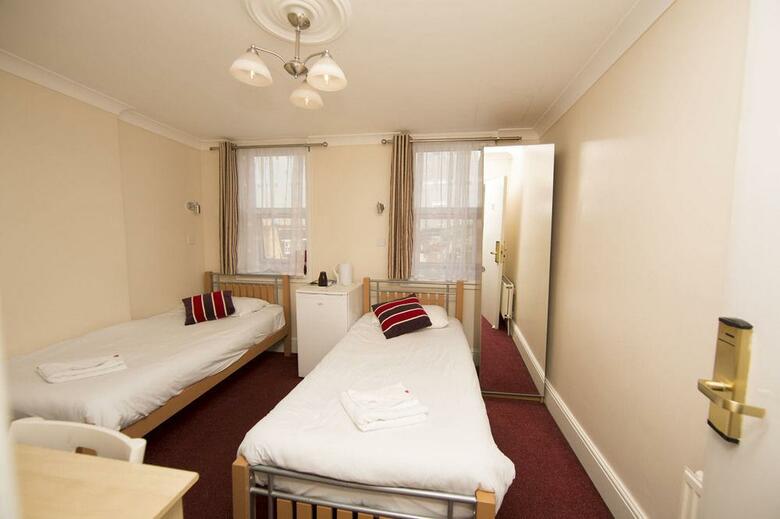 Hotel Royal Guest House