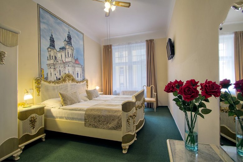 Hotel Taurus