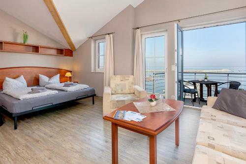 Hostal Sur La Mer - Pension & Restaurant