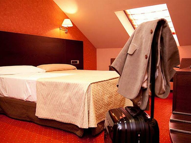Hotel San Juan de Los Reyes