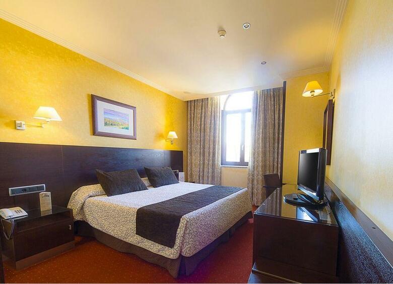 Hotel San Juan de Los Reyes
