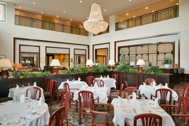 Hotel Wyndham Glenview Suites