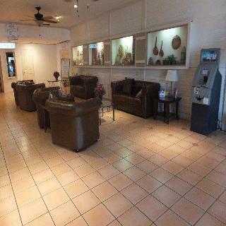 Hotel Quality Inn & Suites