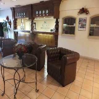Hotel Quality Inn & Suites