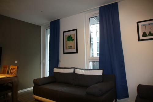 Holiday At Alexanderplatz Apartments