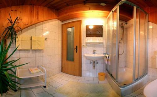 Hostal G�stehaus Fidelis
