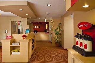 Hotel Town Place Suites