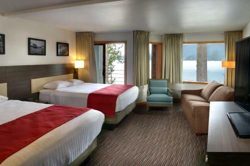 Hotel Lake Quinault Lodge