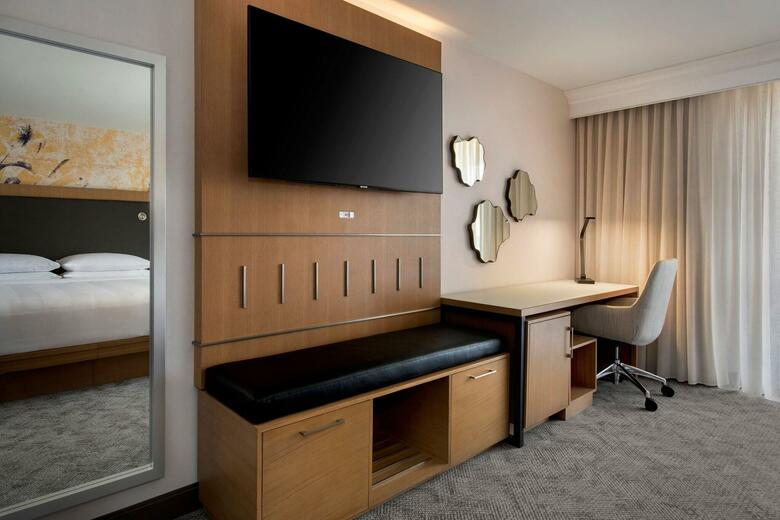 Hotel Westchester Marriott