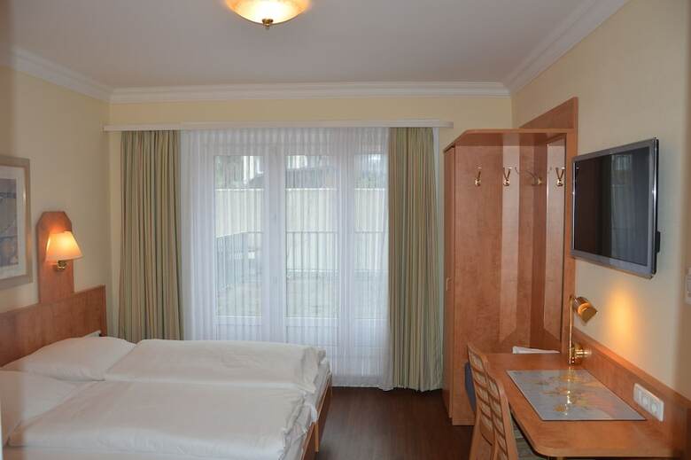 Hostal Centrum Hotel Wikinger Hof Hamburg