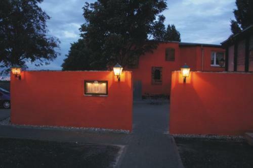 Hostal Landgasthof Am B�umchen
