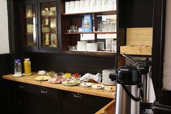 Hostal Gasthaus Hotel Bremen