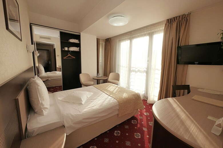 Berthelot Hotel
