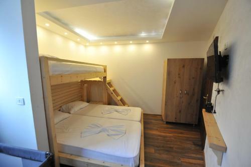 Hostel Legjenda