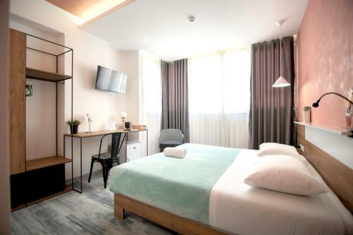 Hostal Urban Rooms