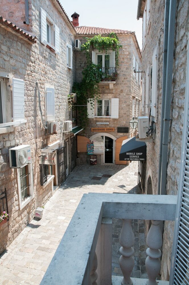 Astoria Hotel Budva - Montenegro