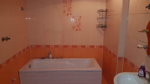 Apartament In Messenat Plaza