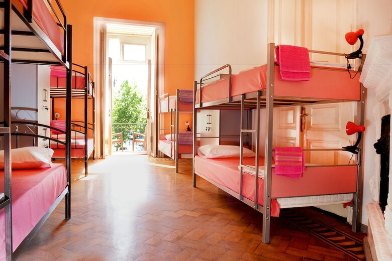 Mr. Hostel Baku
