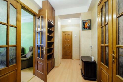 Economy Apartment Center
