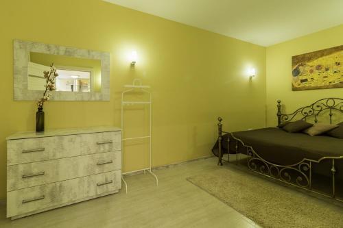 Apartment Mi-mi On Nezavisimosti 52