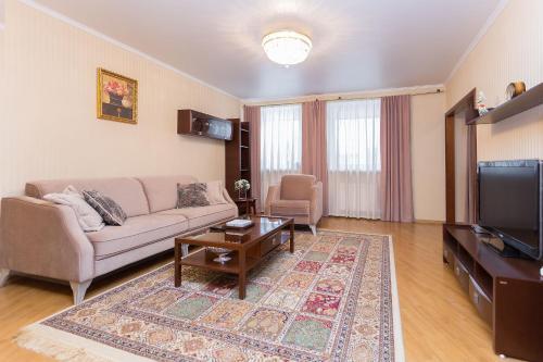 Apartments On Zakharova 67/1