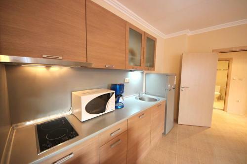 Menada Regina Mare Apartments