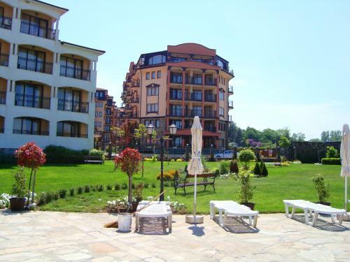 Menada Regina Mare Apartments