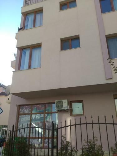 Hostal Guest House Vasilevi