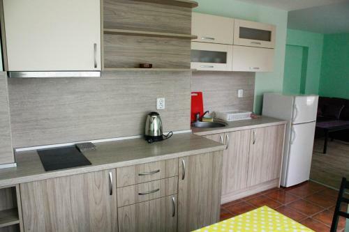 Golden House Apartments