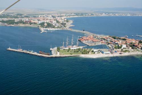 Nesebar Vigo Panorama Apartments