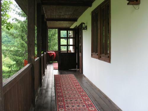Dzhelepova Guest House- Pool Access