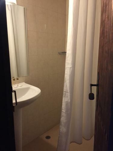 Dzhelepova Guest House- Pool Access