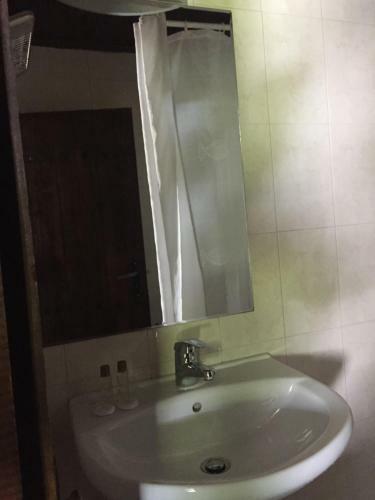 Dzhelepova Guest House- Pool Access