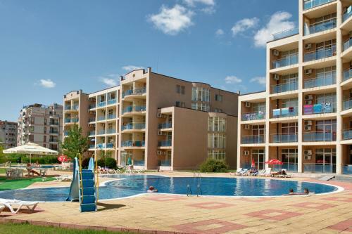 Apartments In Semiramida Gardens