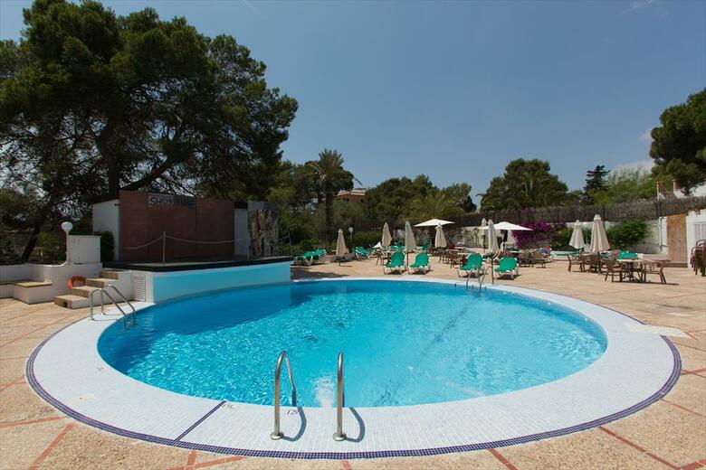 Pinos Playa Hotel