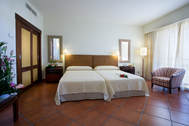 Puerto Antilla Grand Hotel