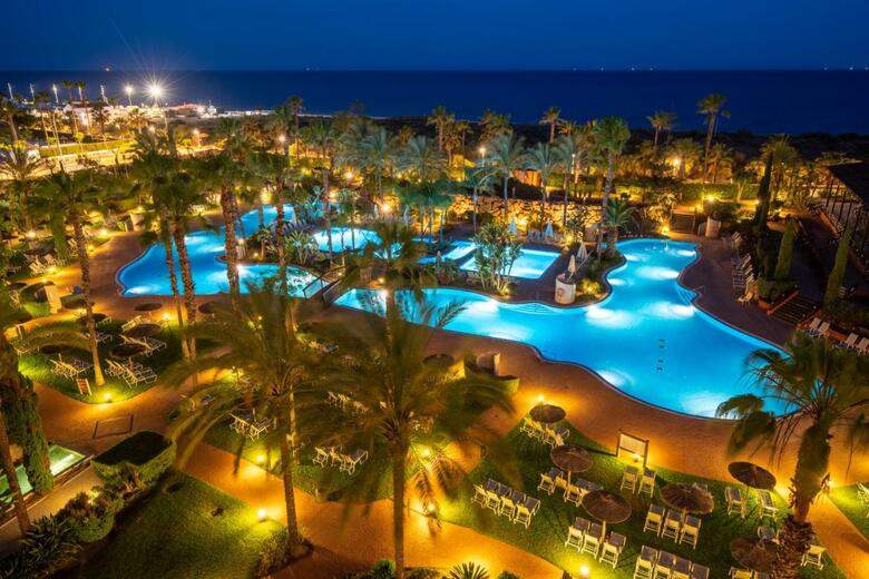 Puerto Antilla Grand Hotel