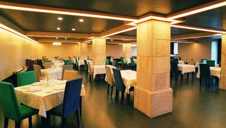 Hotel Iz�n Puerta De Gredos
