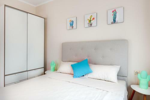 Venera & Anastasia Palace Apartments