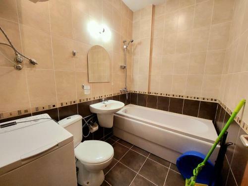 Family Apartments In Solmarin