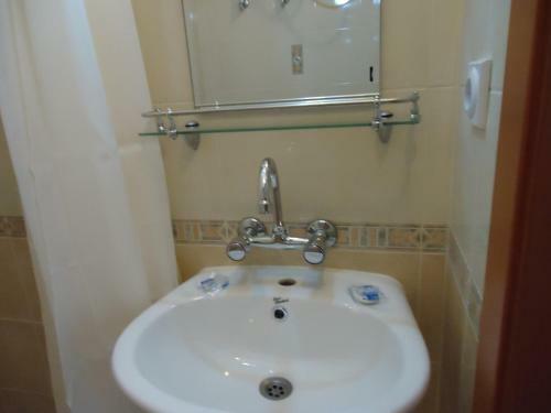Hostal Guest House Edelweiss