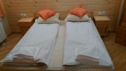 Hostal Guest House Edelweiss