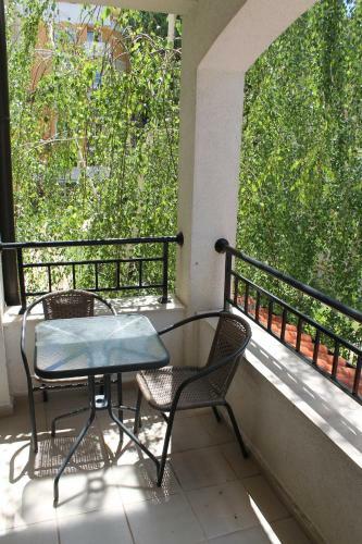 Solar Apartments Chateau Valon
